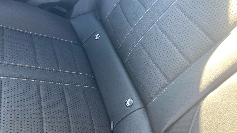 Vauxhall Mokka 100kW Ultimate 50kWh 5dr Auto Electric Hatchback